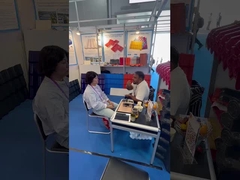 칸톤 박람회에서 오랜 친구를 만났습니다.